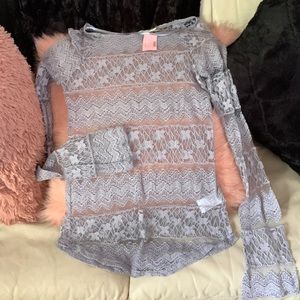 New kimchi blue lace top